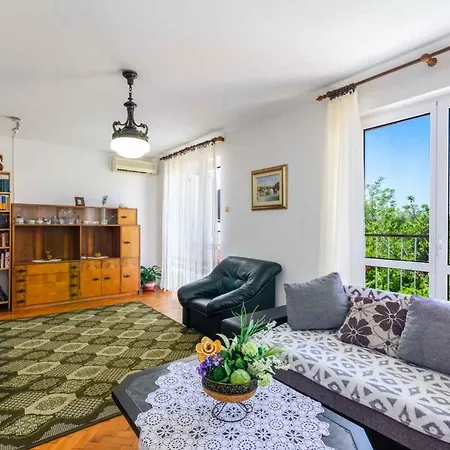 In 39513 Apartment Crikvenica