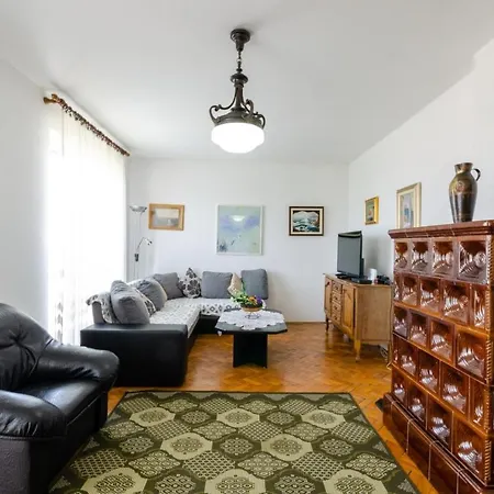 Apartment In 39513 Crikvenica