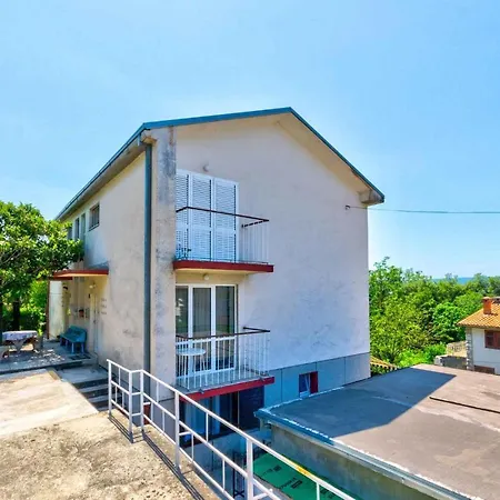 Apartment In 39513 Crikvenica